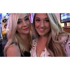 Meet your Posher, Maddie